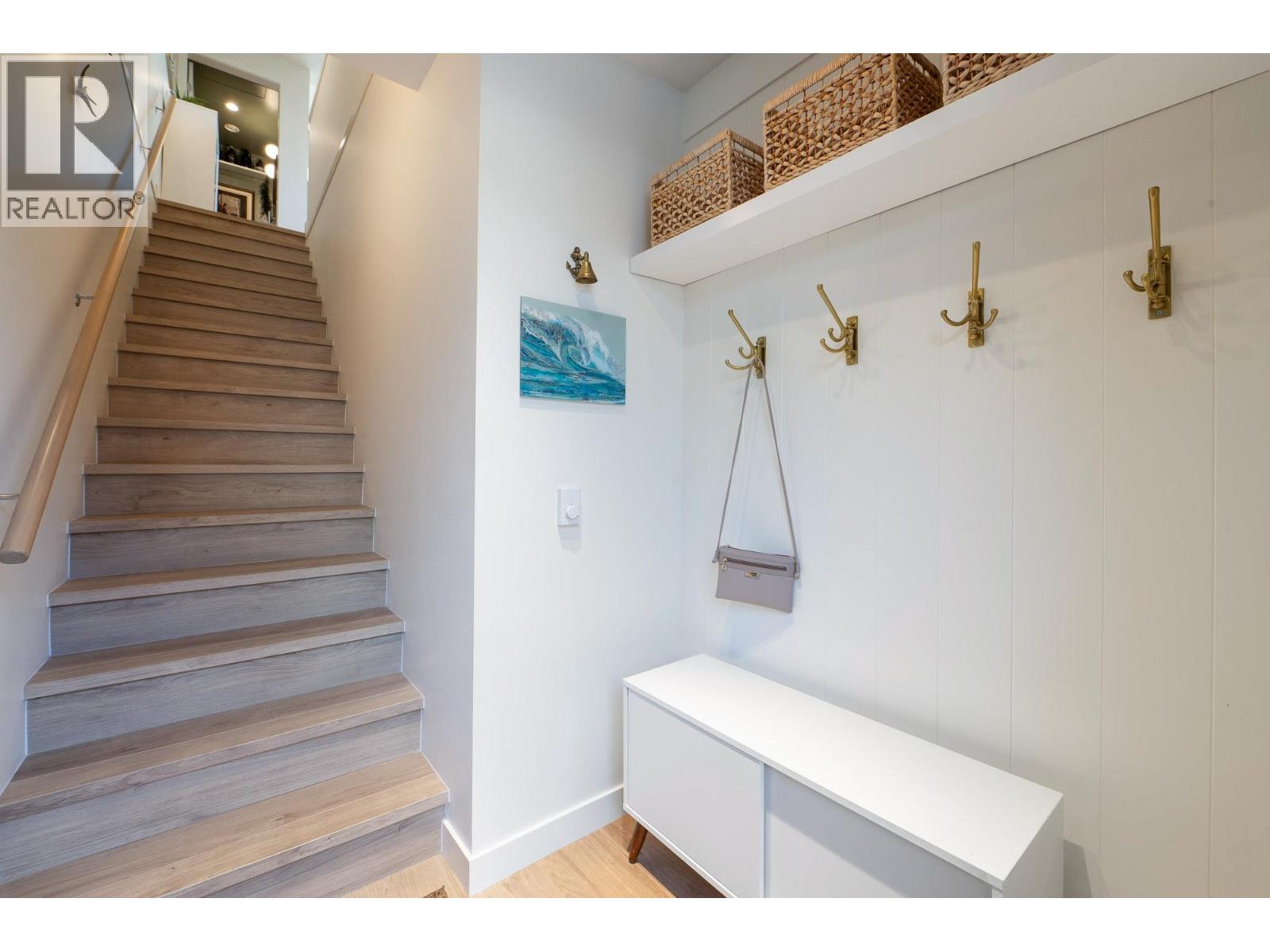 #19-6340 MARKET Avenue, Delta