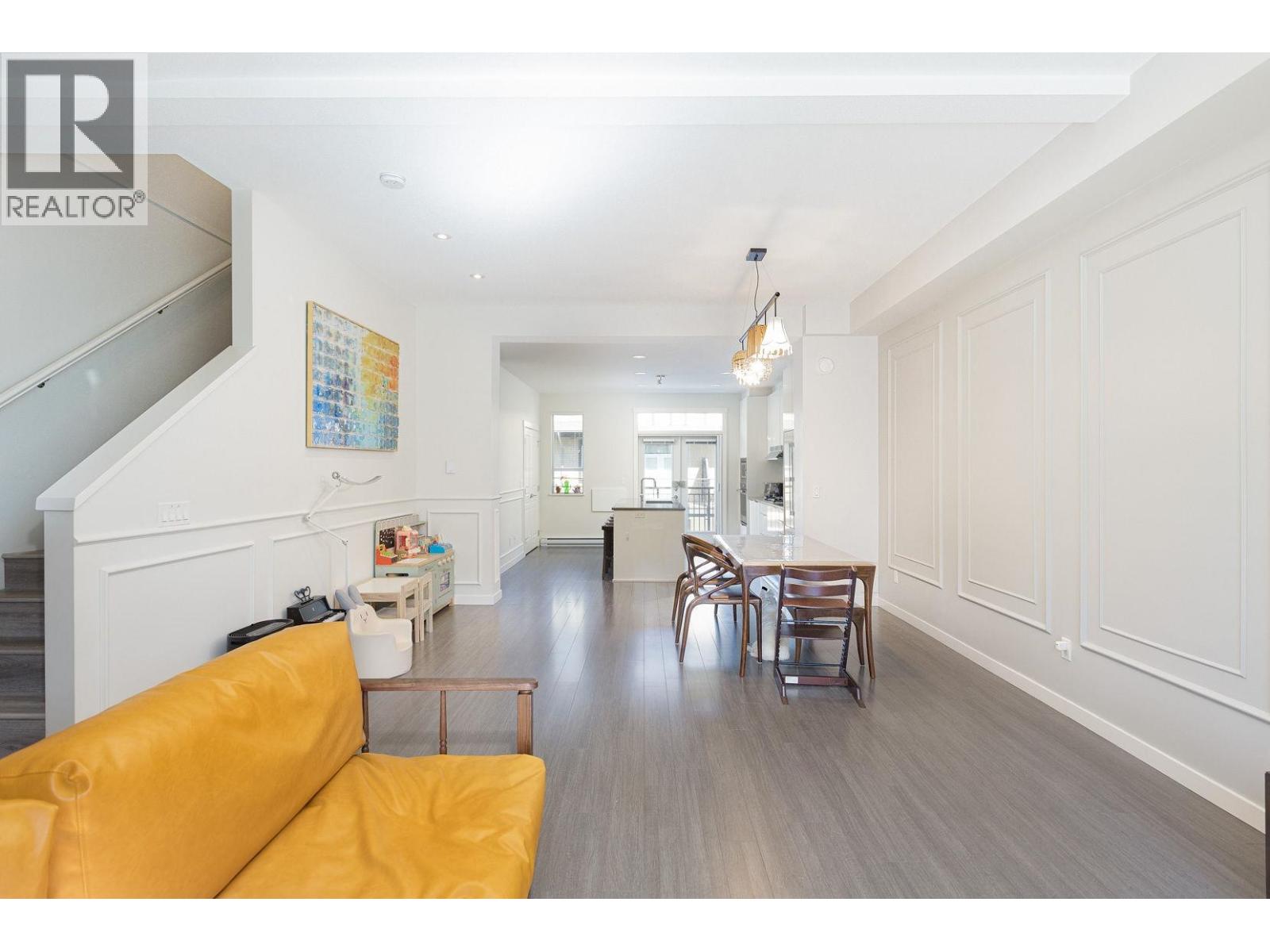 #120-10388 NO. 2 Road, Richmond