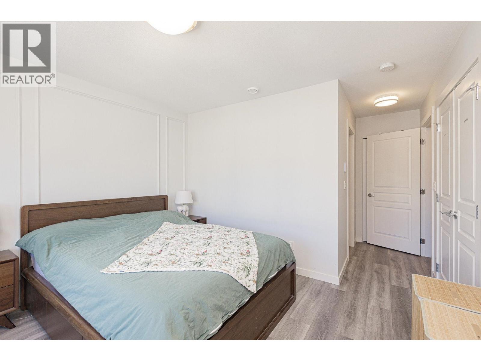 #120-10388 NO. 2 Road, Richmond