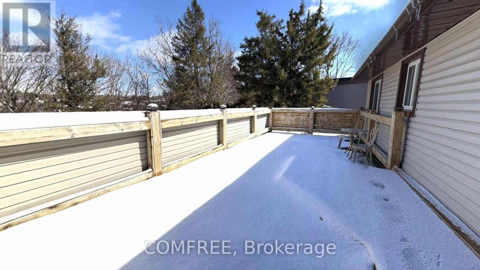 23 JANUS COURT,Toronto (Hillcrest Village),,