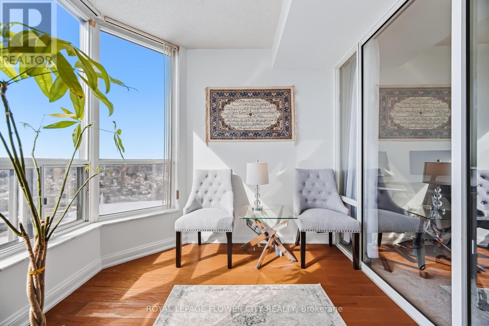 #2103 22 HANOVER ROAD - 30