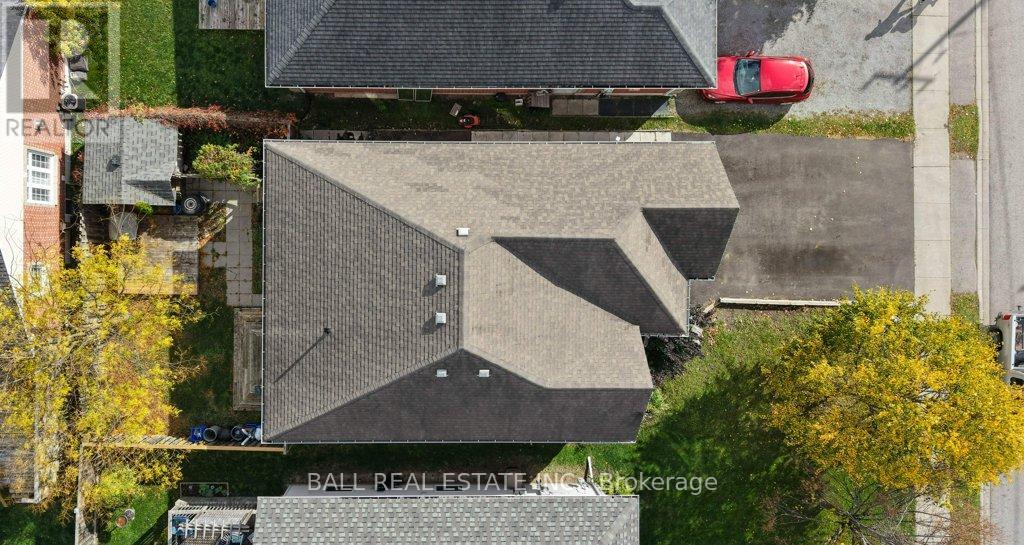 116 ADELAIDE STREET S — photo 35