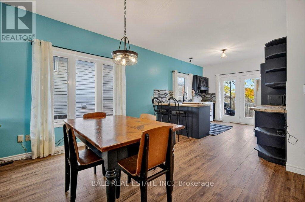 116 ADELAIDE STREET S - 8