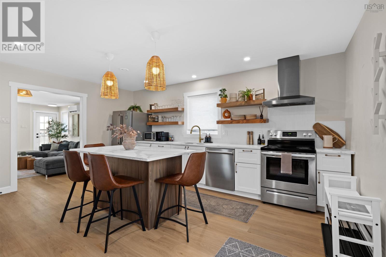 Property 17 of 52 of 19 Cow Bay Road