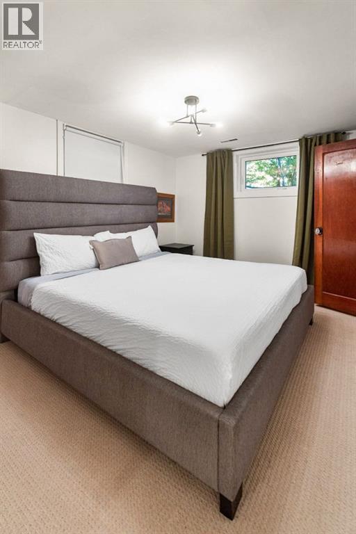 Single Family House Bungalow for Sale in   Avenue NE Tuxedo Park Calgary 