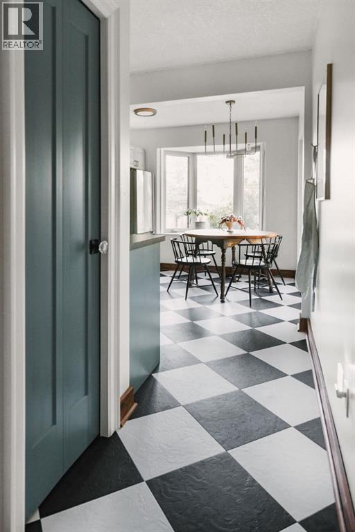 Single Family House Bungalow for Sale in   Avenue NE Tuxedo Park Calgary 