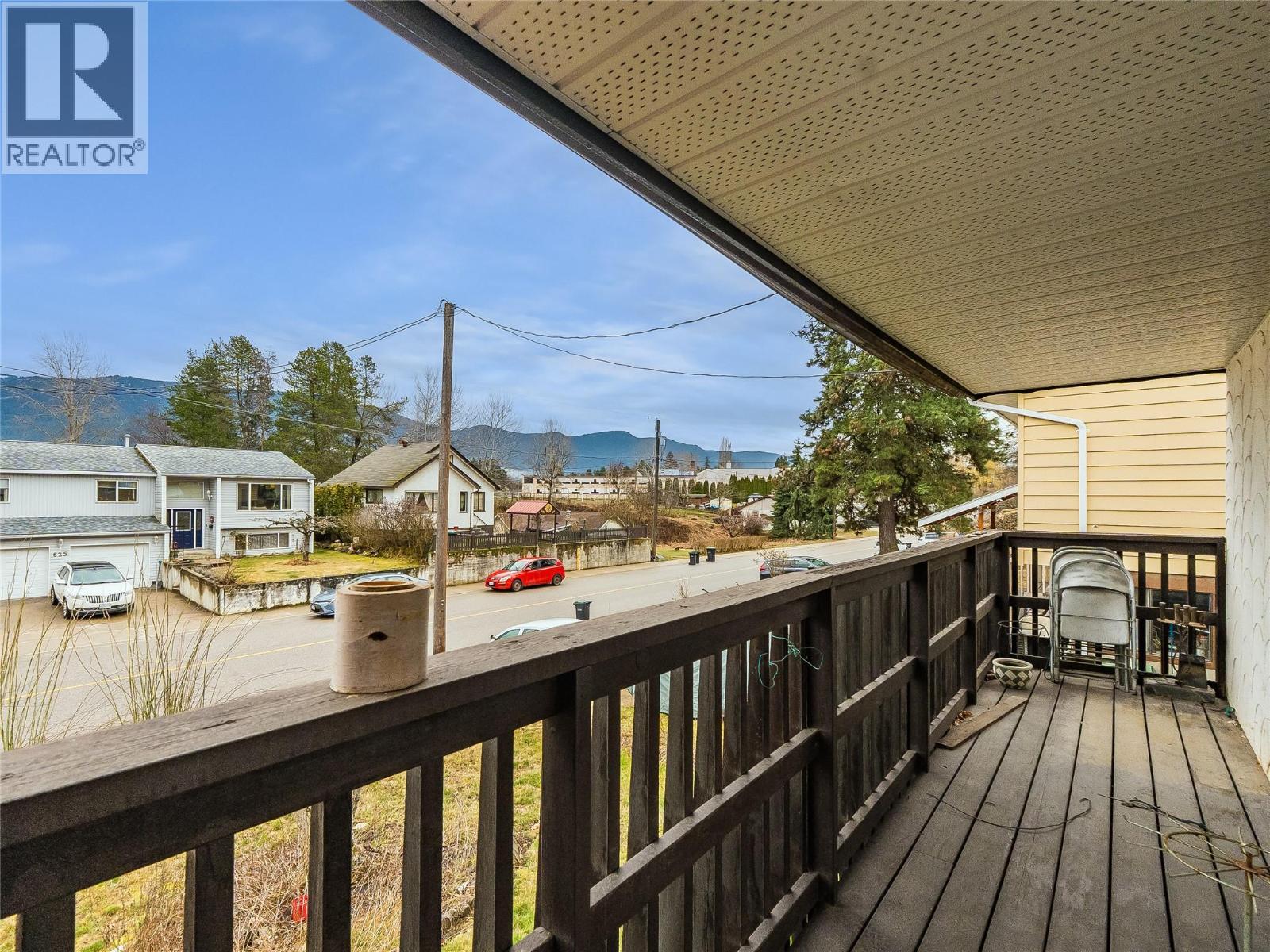626 9th Avenue, Castlegar