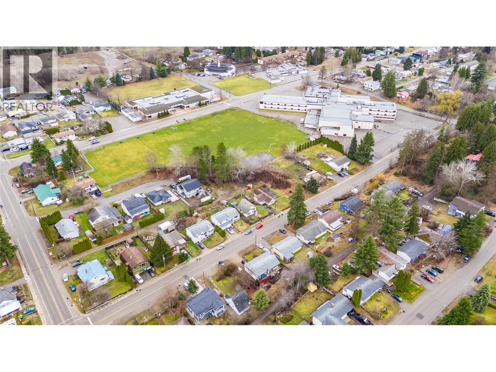 626 9th Avenue, Castlegar