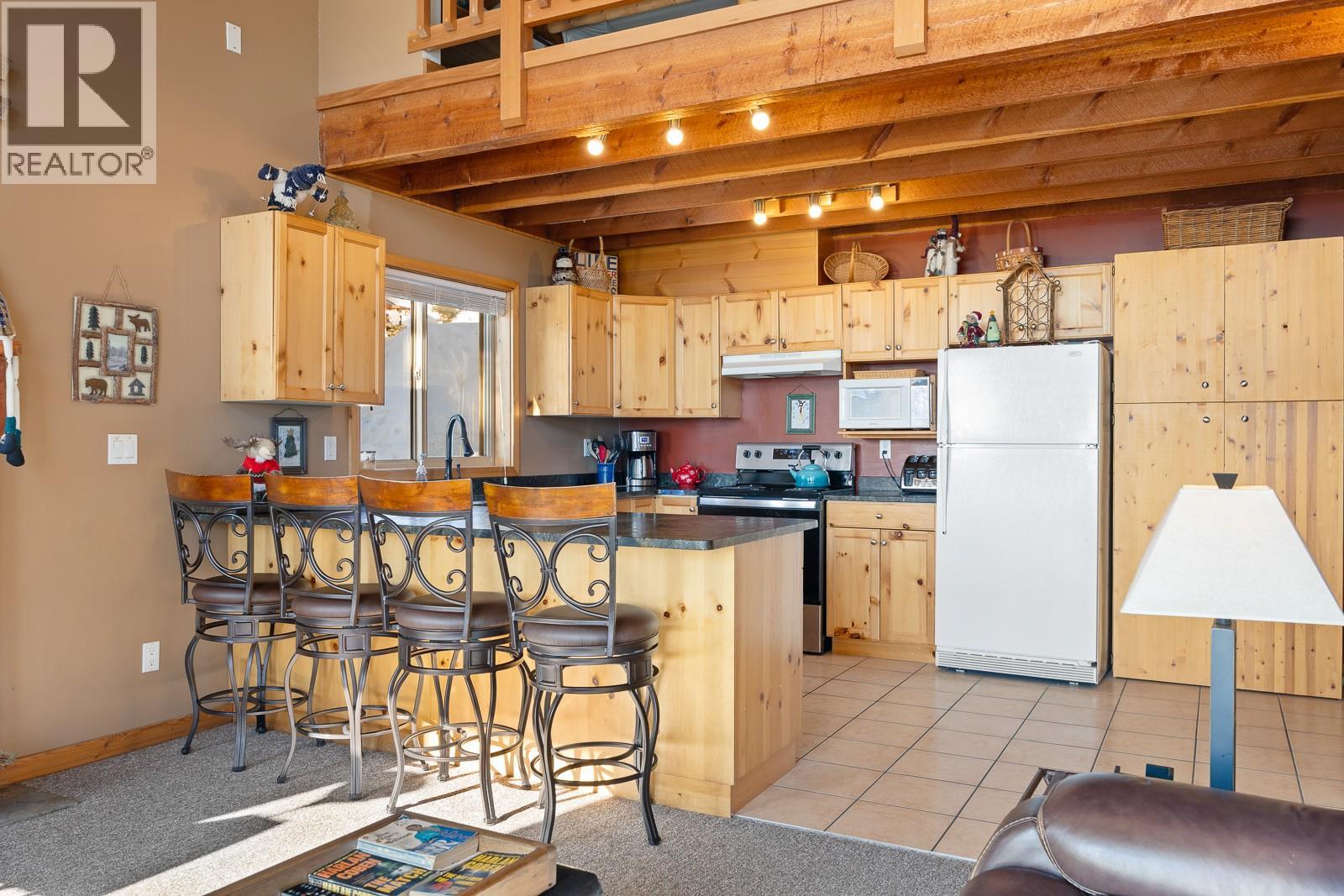 5825 Snow Pines Way Unit# A, Big White