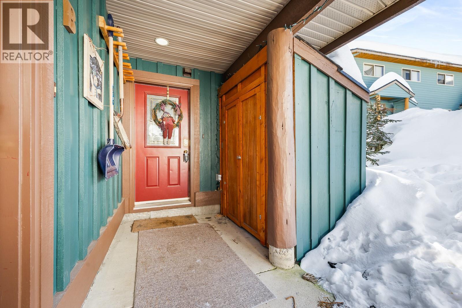 5825 Snow Pines Way Unit# A, Big White