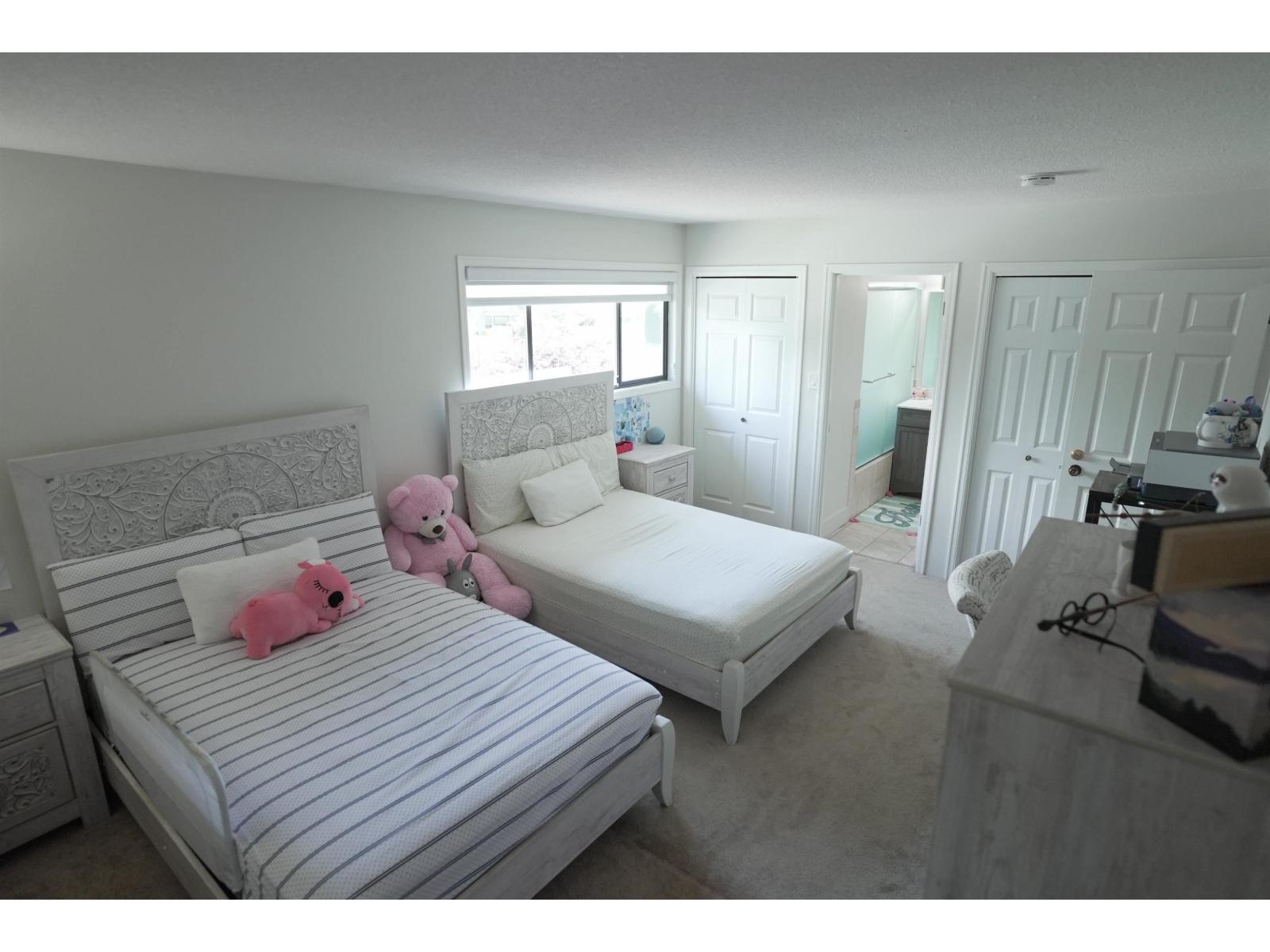 6601 HYLAND Place, Delta