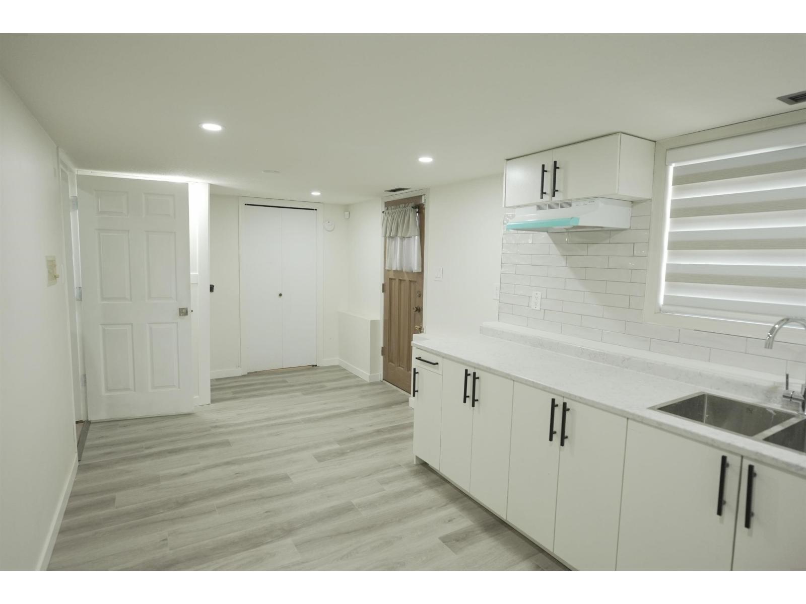 6601 HYLAND Place, Delta