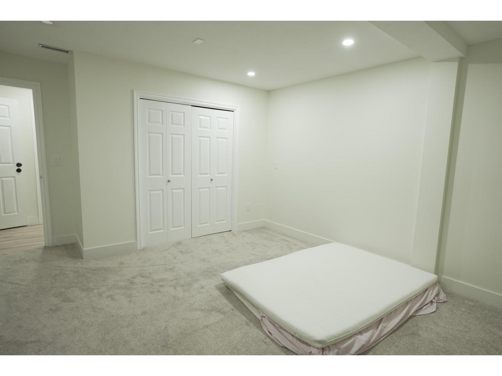 6601 HYLAND Place, Delta