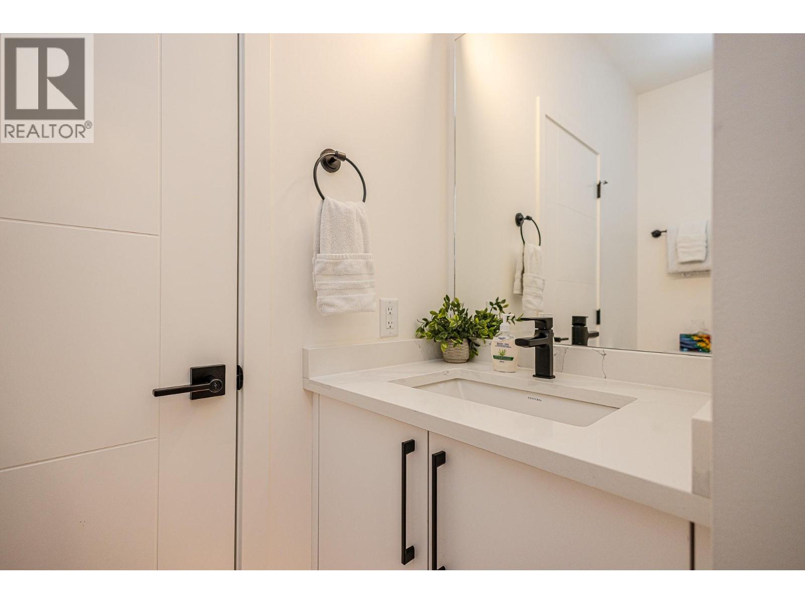 169 Maple Street Unit# 104, Penticton