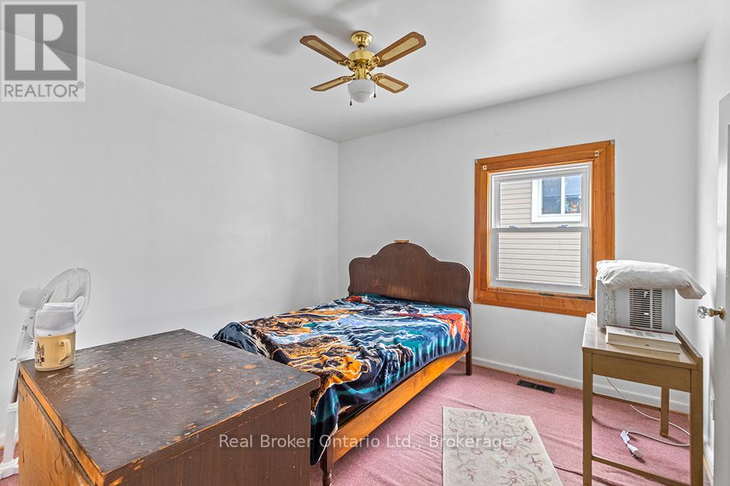 626 13TH AVENUE - 19
