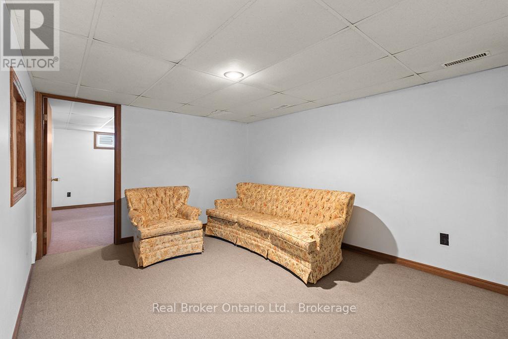 626 13TH AVENUE - 29