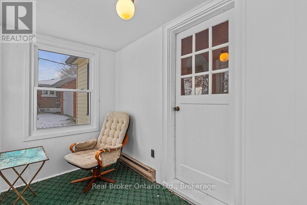 626 13TH AVENUE - 8
