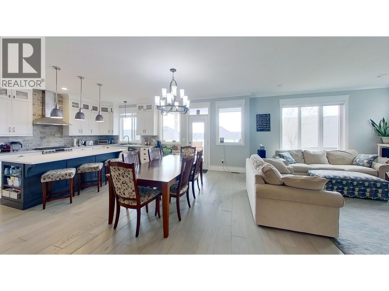 10604 108 STREET - 5