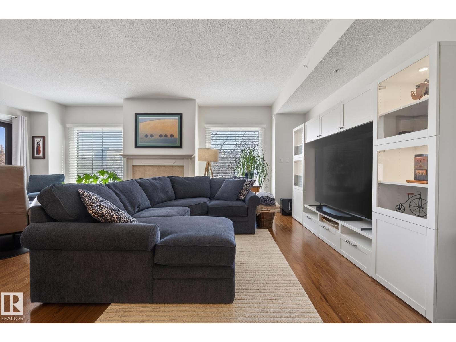 #307 10108 125 ST NW - 20
