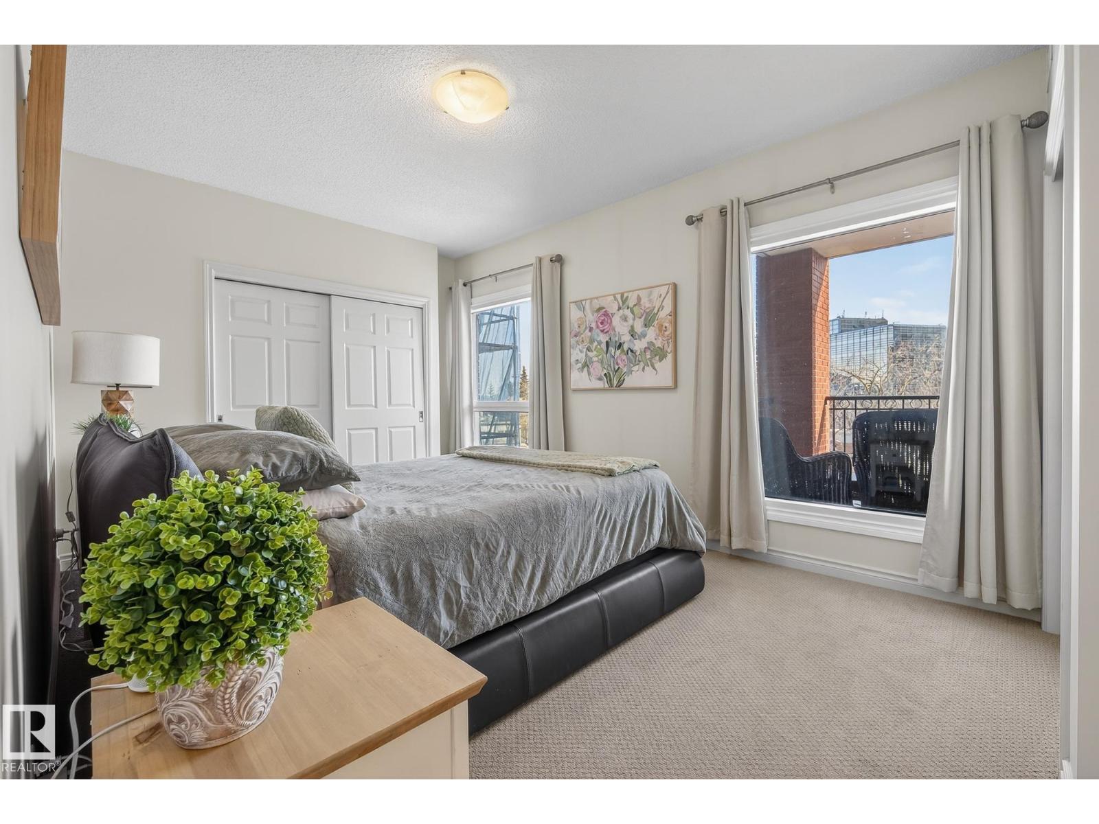 #307 10108 125 ST NW - 29