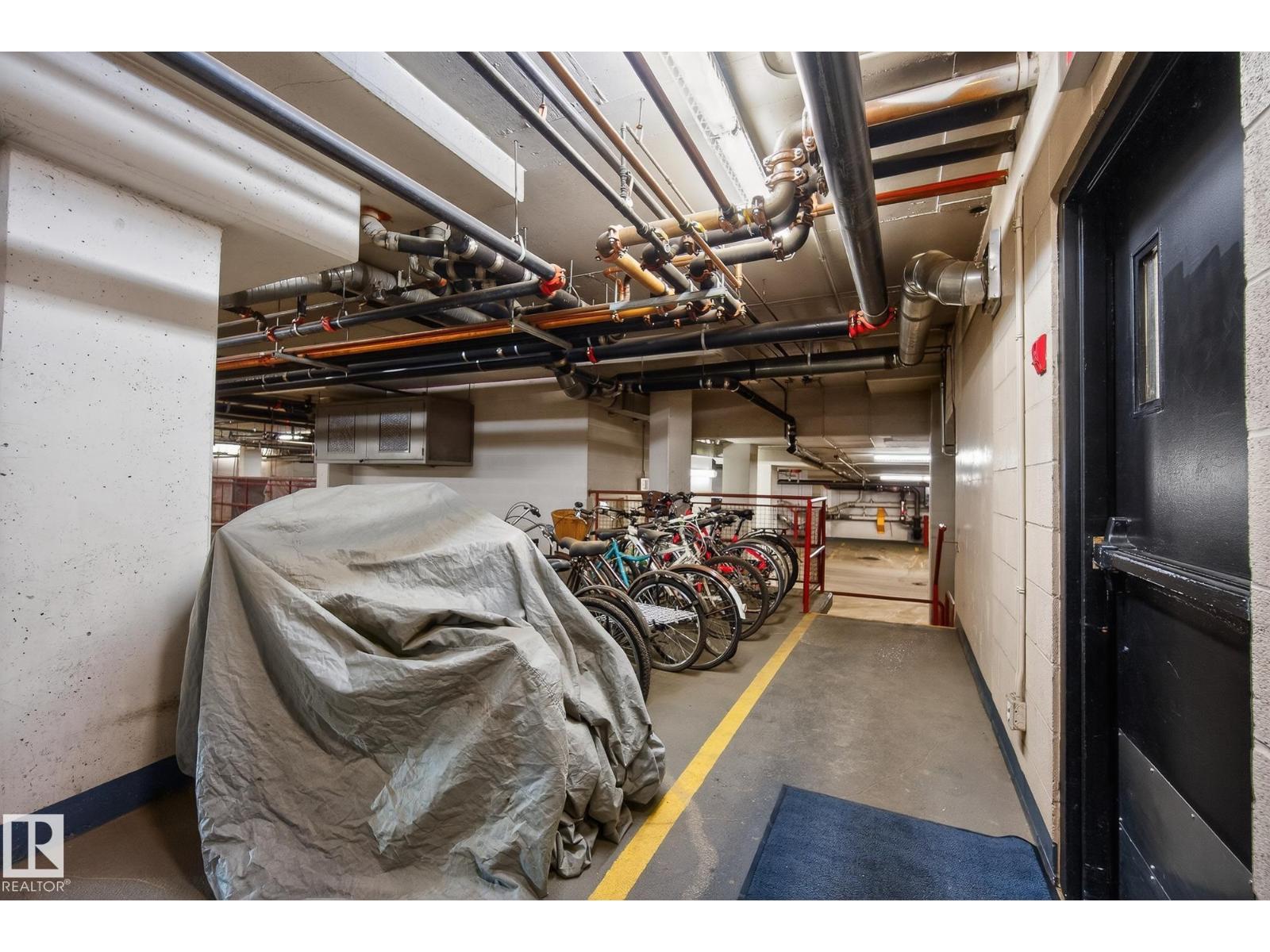 #307 10108 125 ST NW - 44