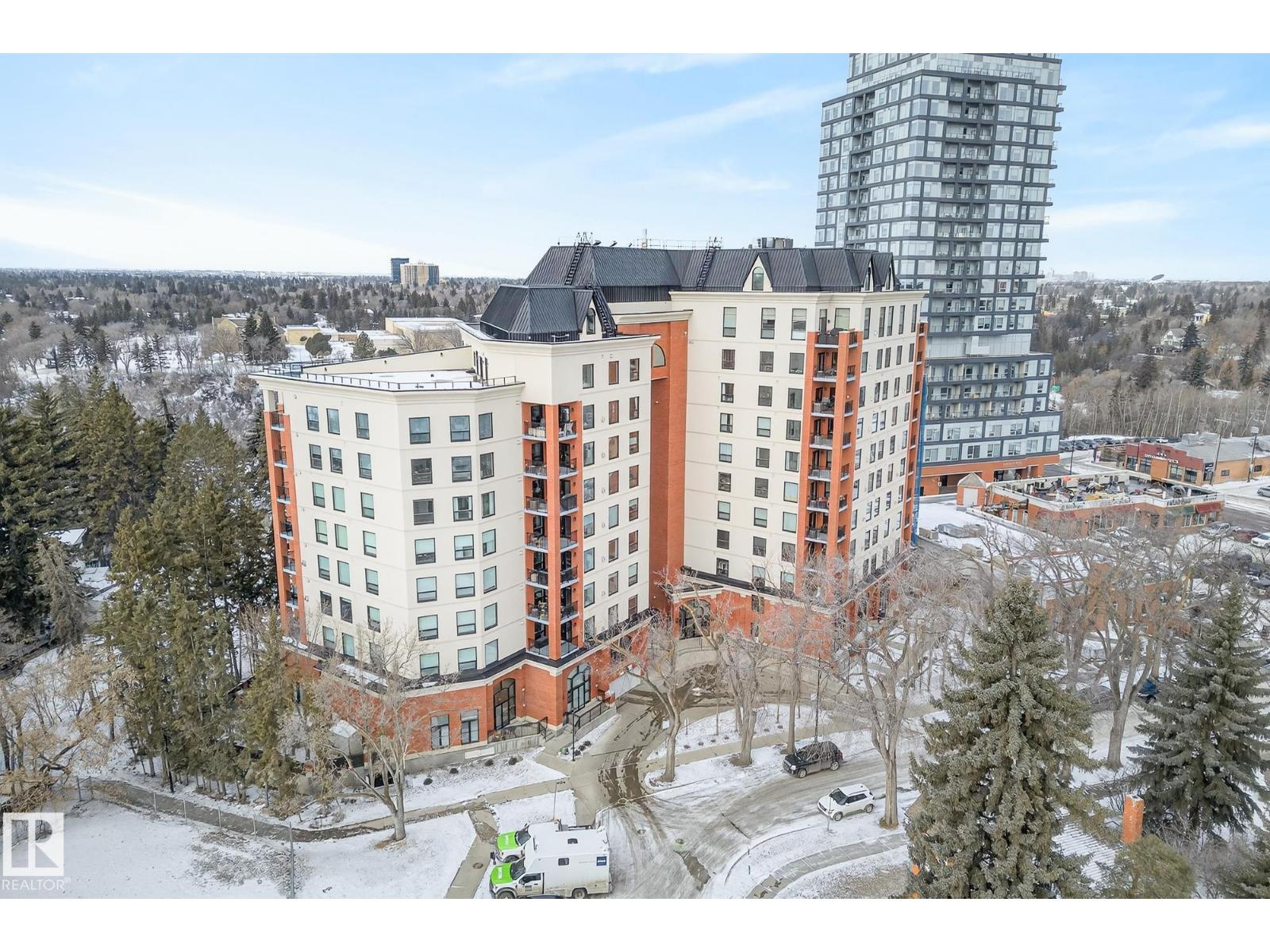 #307 10108 125 ST NW - 51