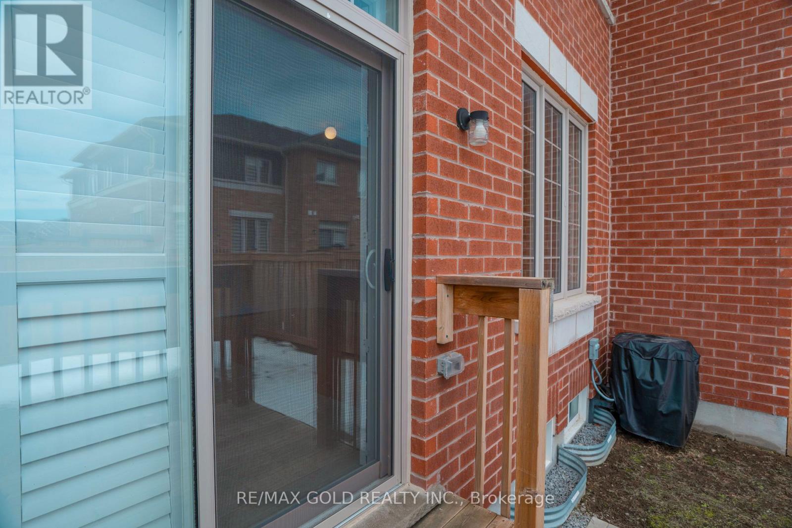 2433 FLORENTINE PLACE - 32