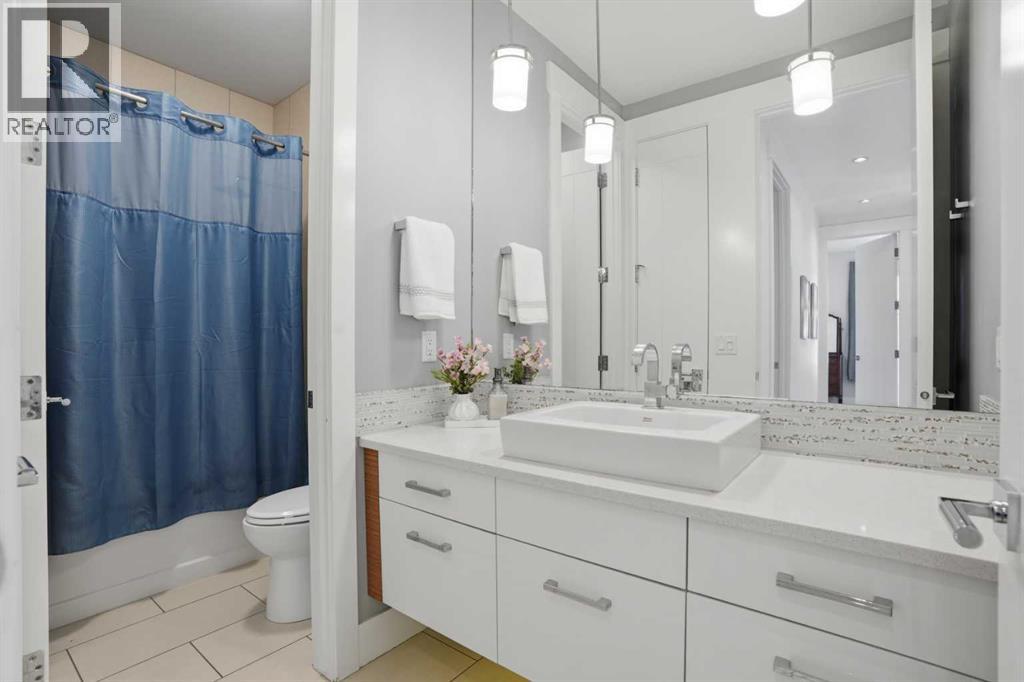 Single Family House for Sale in   Avenue SW Altadore Calgary 