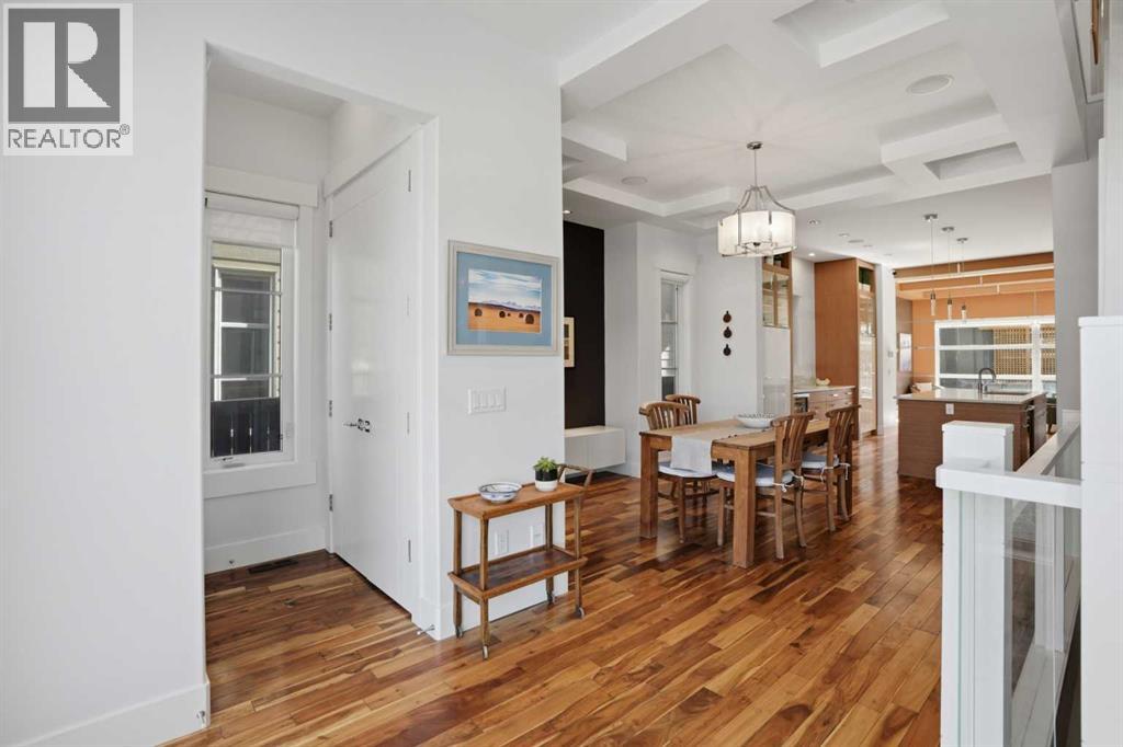 Single Family House for Sale in   Avenue SW Altadore Calgary 