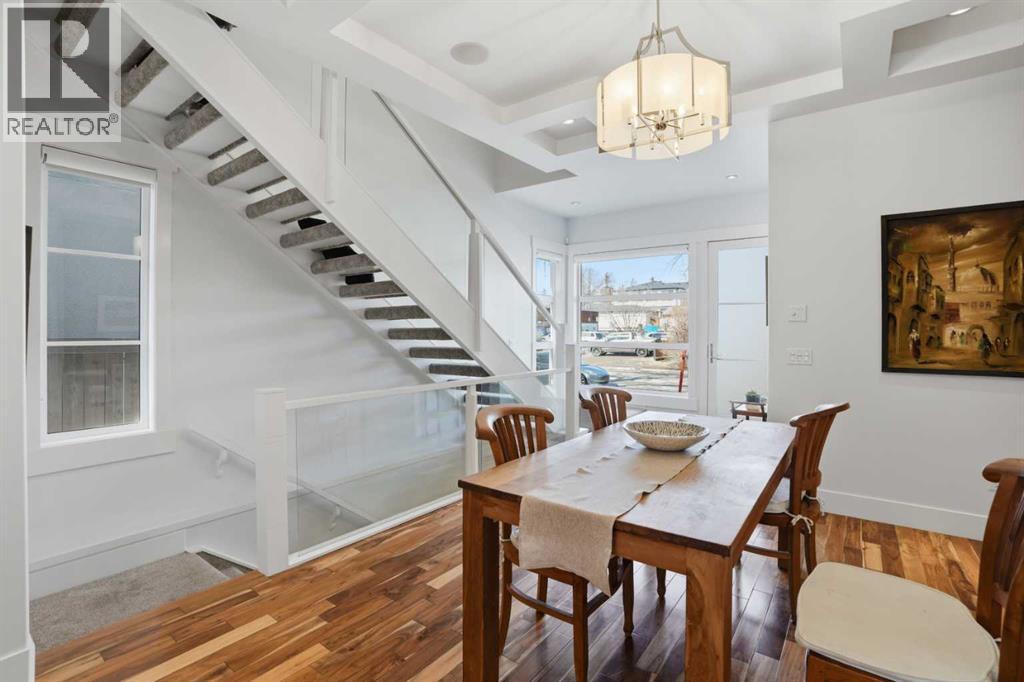 Single Family House for Sale in   Avenue SW Altadore Calgary 