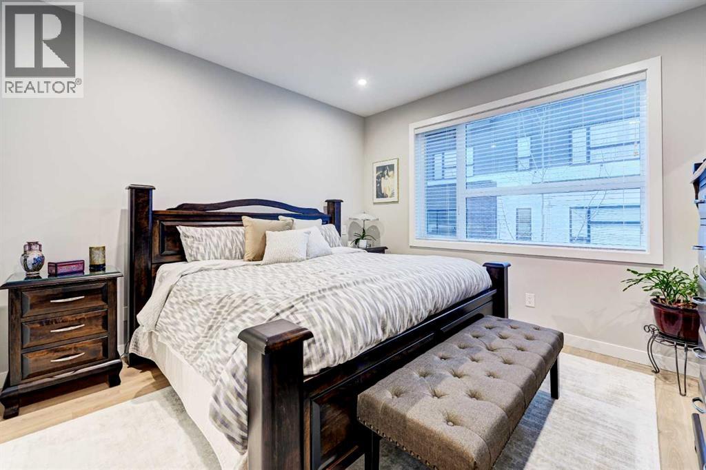 Single Family House for Sale in    Street SW West Springs Calgary 