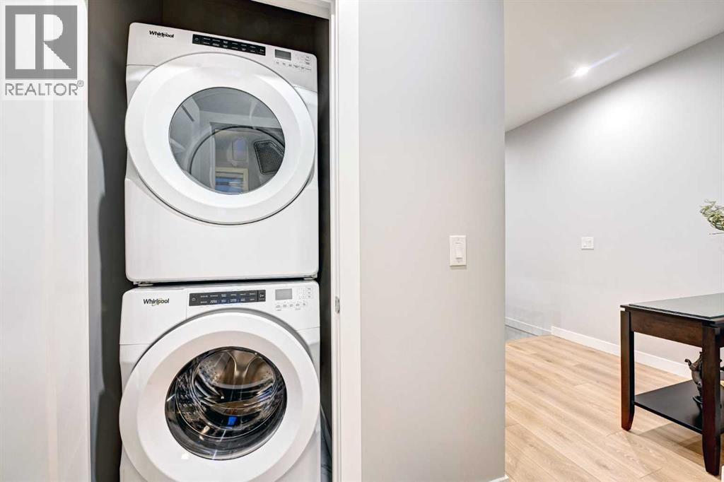 Single Family House for Sale in    Street SW West Springs Calgary 