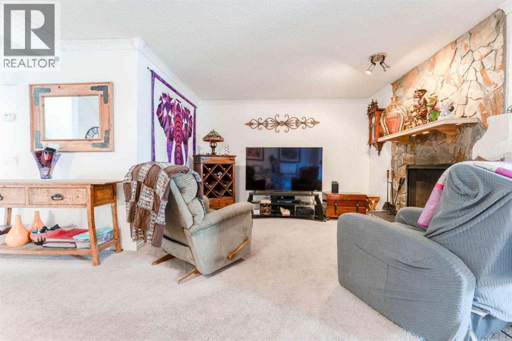 Single Family House for Sale in  Midpark Gardens SE Midnapore Calgary 