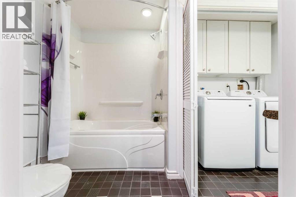 Single Family House for Sale in  Midpark Gardens SE Midnapore Calgary 