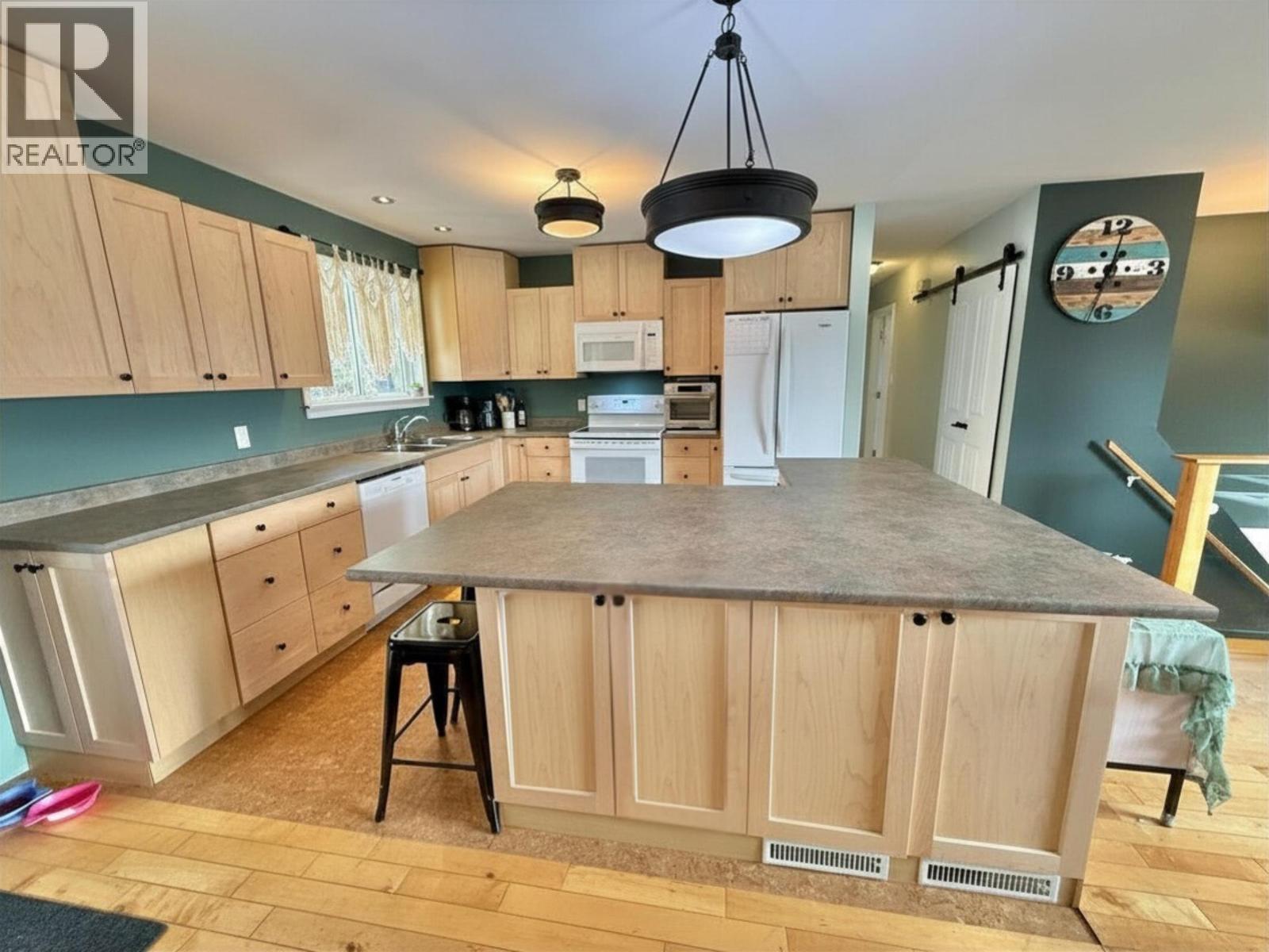 1167 PURMAL AVENUE, Quesnel