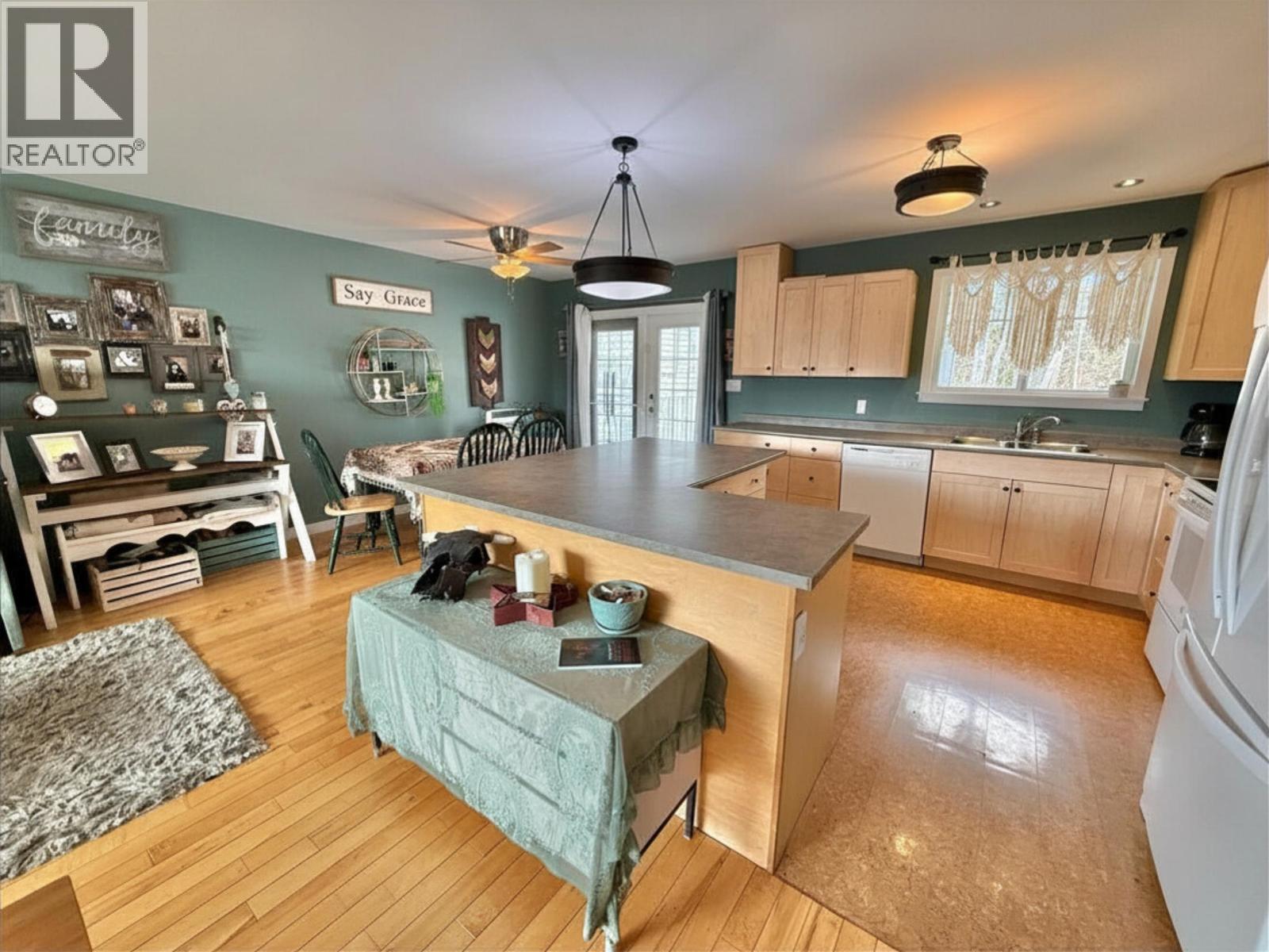 1167 PURMAL AVENUE, Quesnel