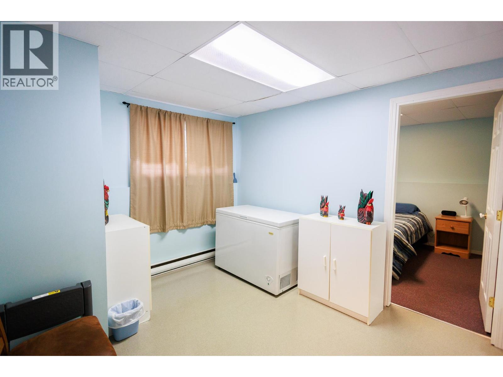 3627 COTTONWOOD Crescent, Terrace