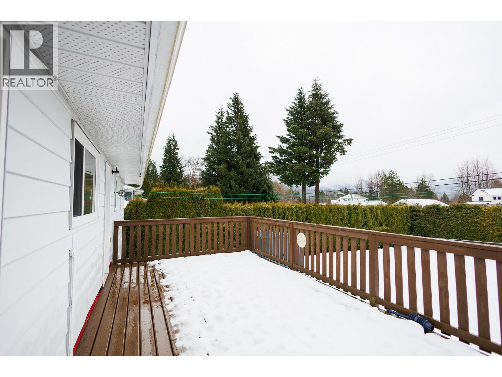 3627 COTTONWOOD Crescent, Terrace