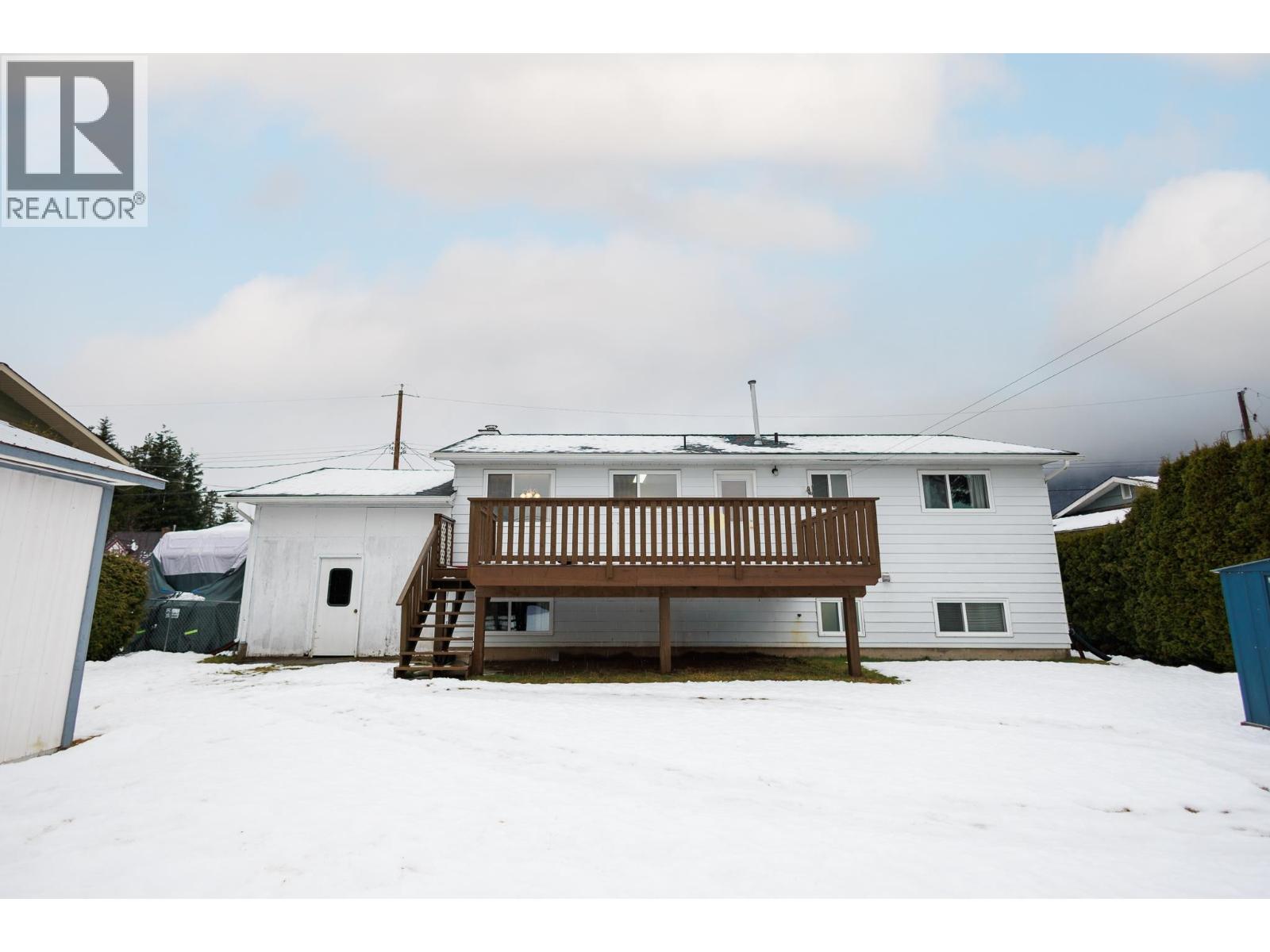 3627 COTTONWOOD Crescent, Terrace