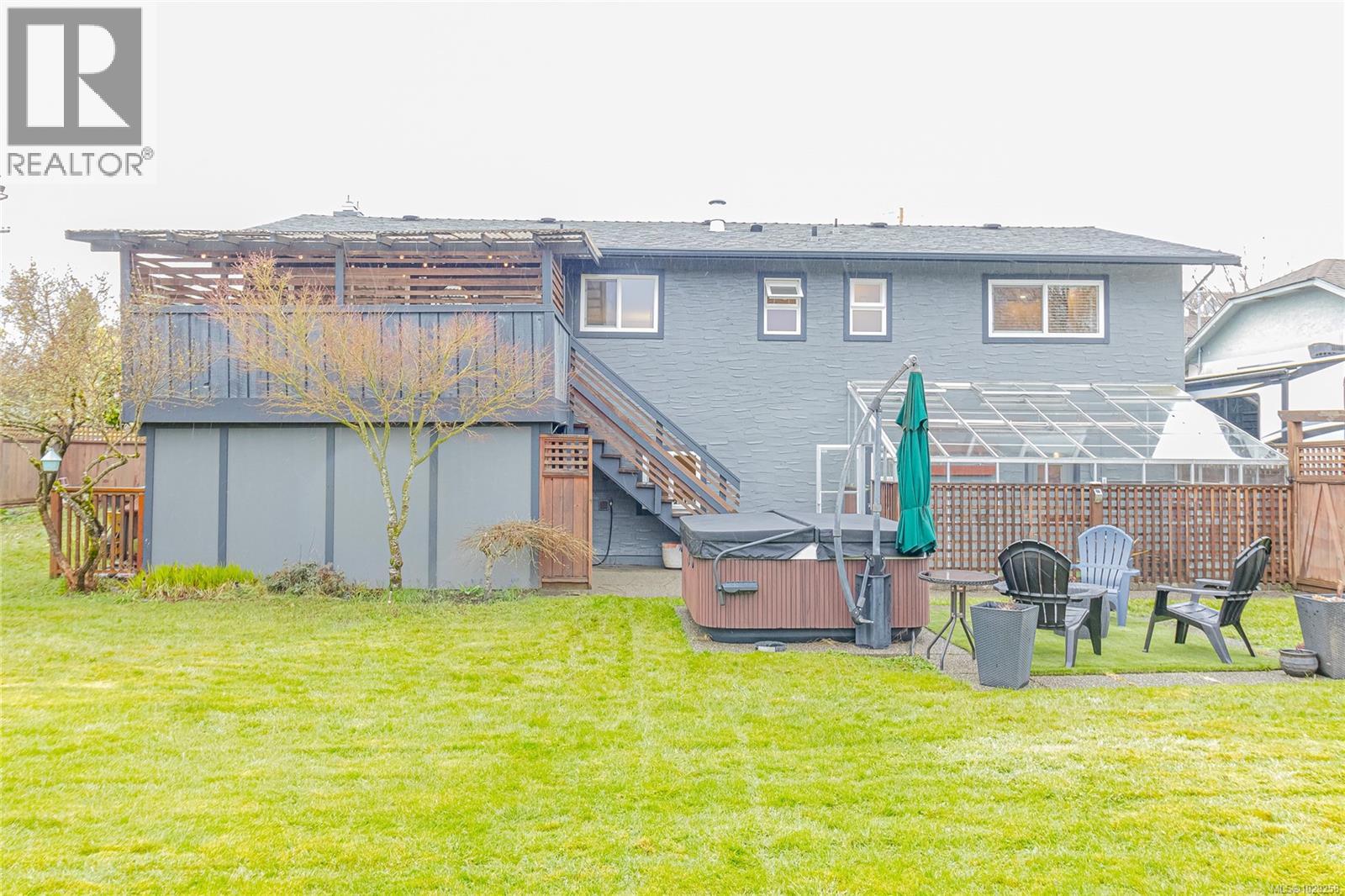  1911 Lisnoe Avenue, Central Saanich