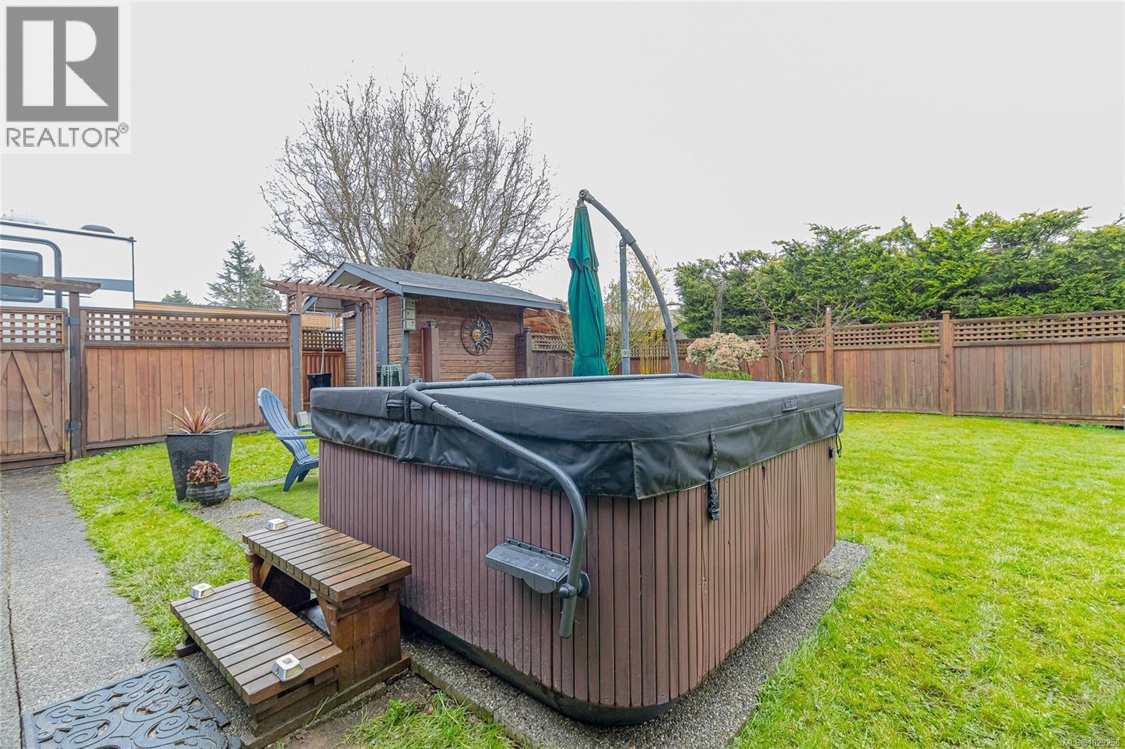  1911 Lisnoe Avenue, Central Saanich