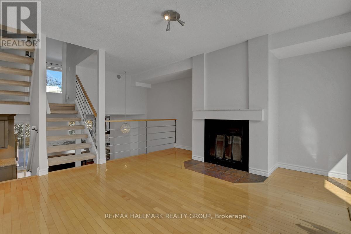 261 BRUYERE STREET - 11
