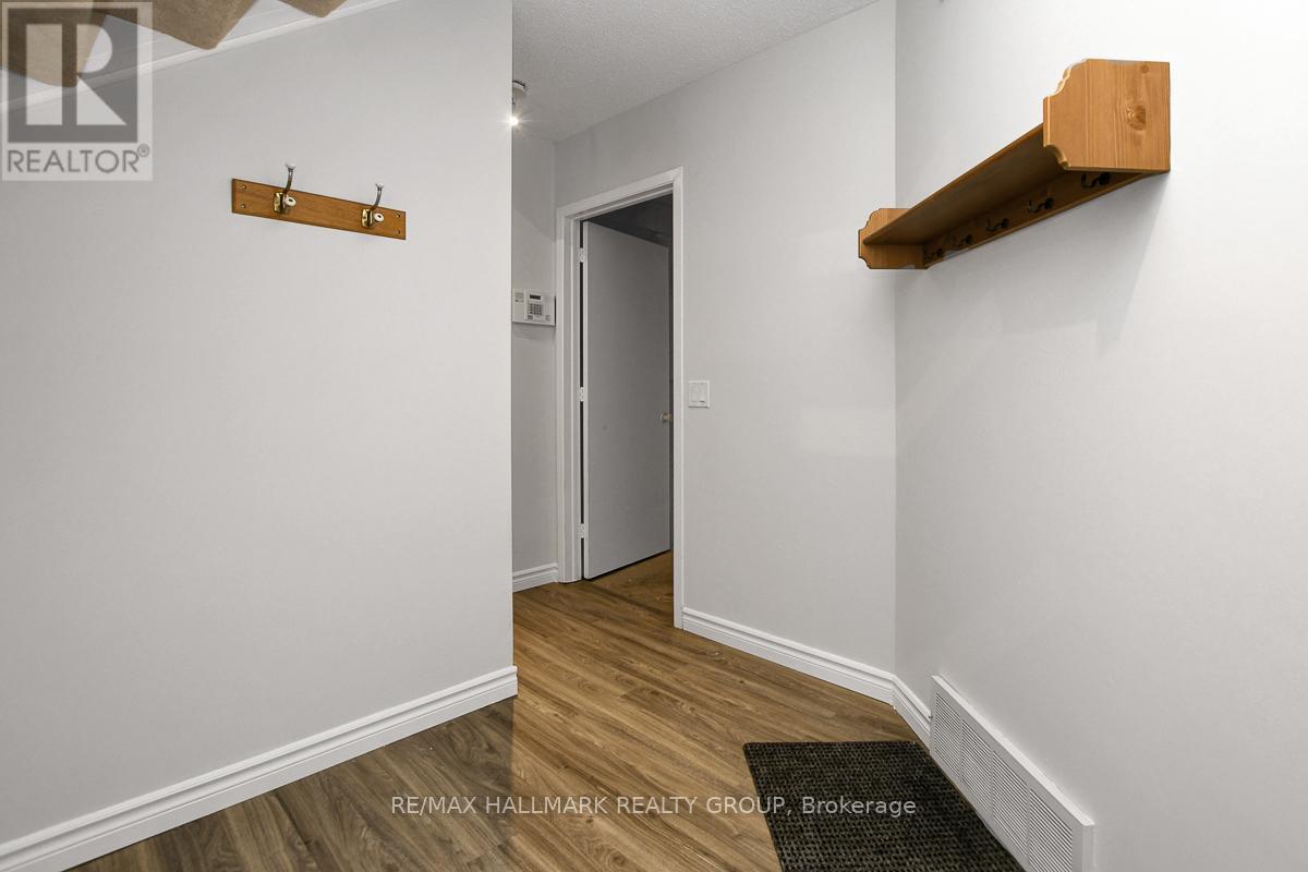261 BRUYERE STREET — photo 30
