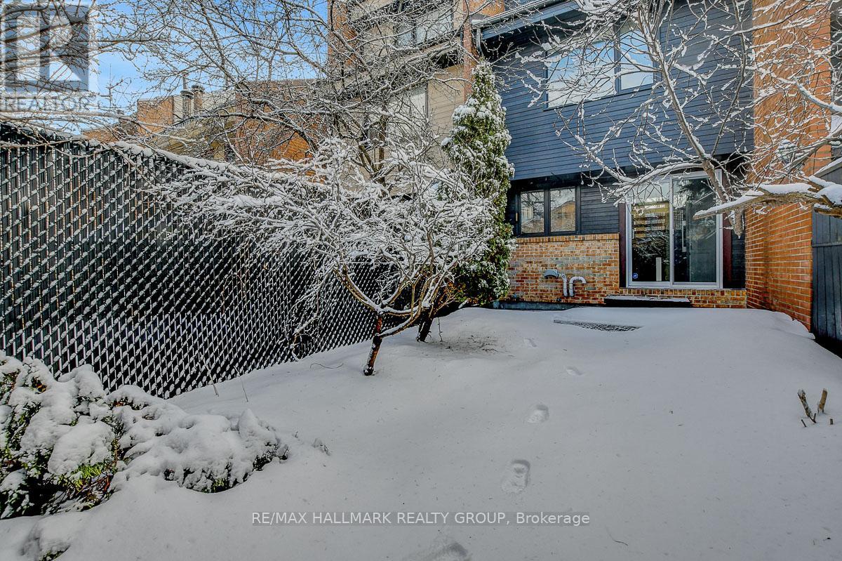 261 BRUYERE STREET — photo 44