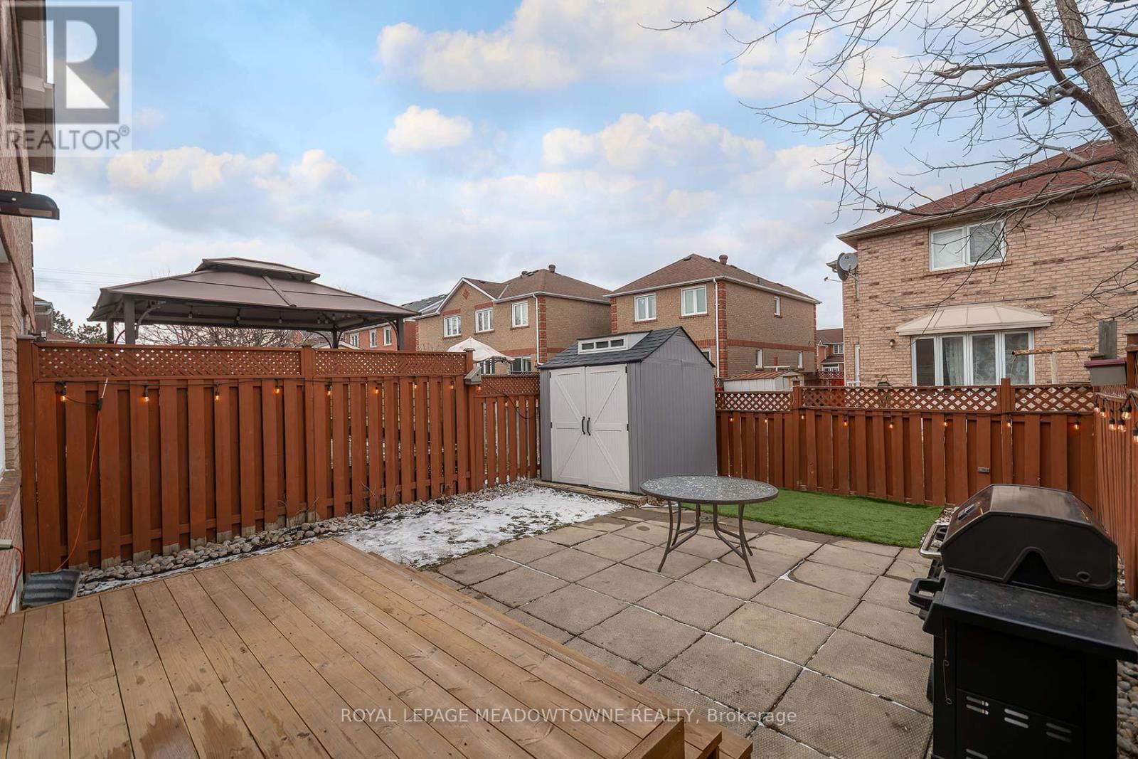 82 MOSLEY CRESCENT, Brampton (Fletcher’s West), Ontario