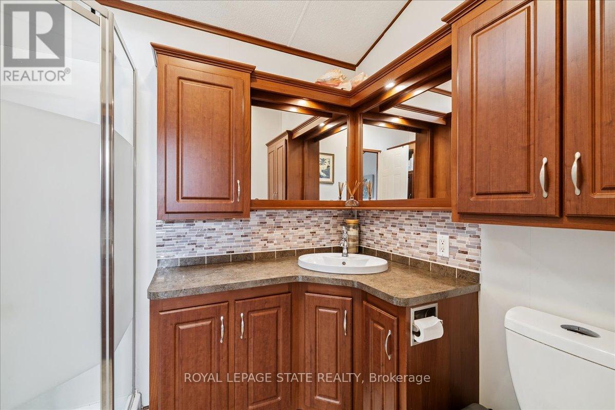 #13 SPRUCE 4449 MILBUROUGH LINE - 18