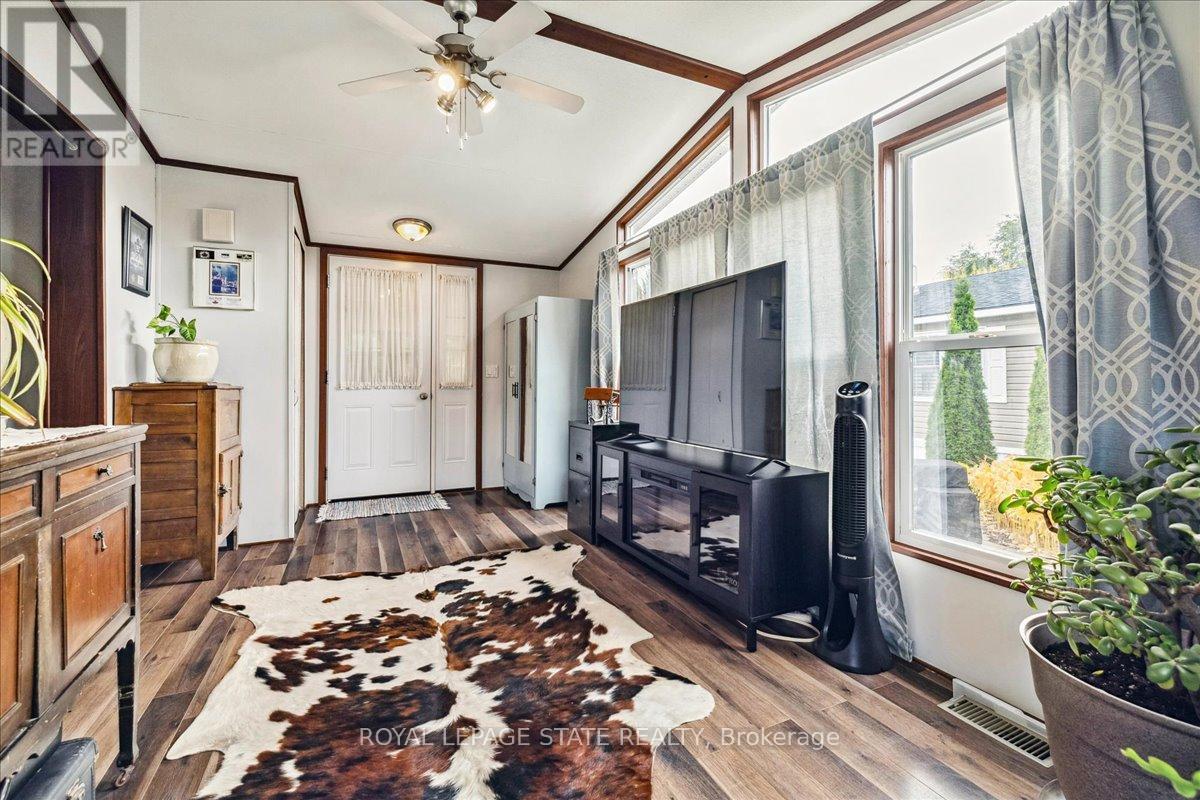 #13 SPRUCE 4449 MILBUROUGH LINE - 20