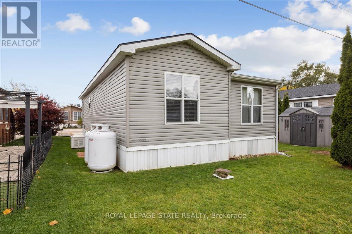 #13 SPRUCE 4449 MILBUROUGH LINE - 22
