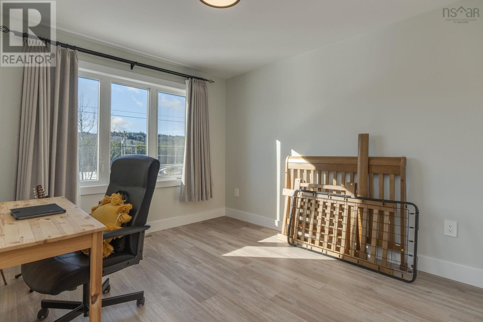 Property 26 of 46 of 6 BREAKTRAIL Drive