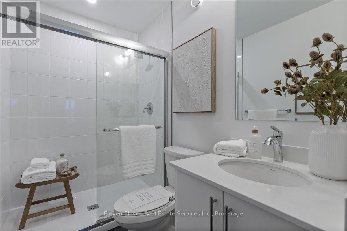 #111 940 ST. DAVID STREET N - 22